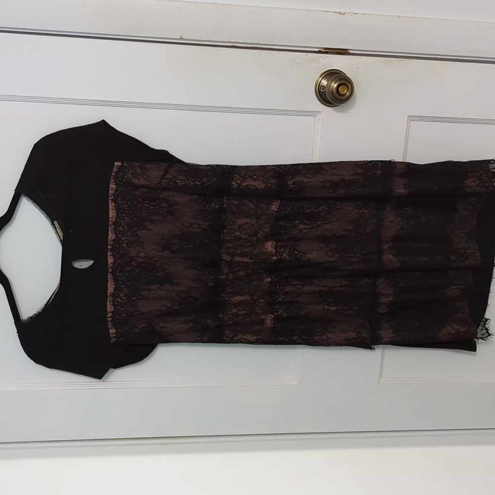 Mystree Sz  L Black Lace Lightweight Mini Short Sleeve Dress Taupe Lining NWOT